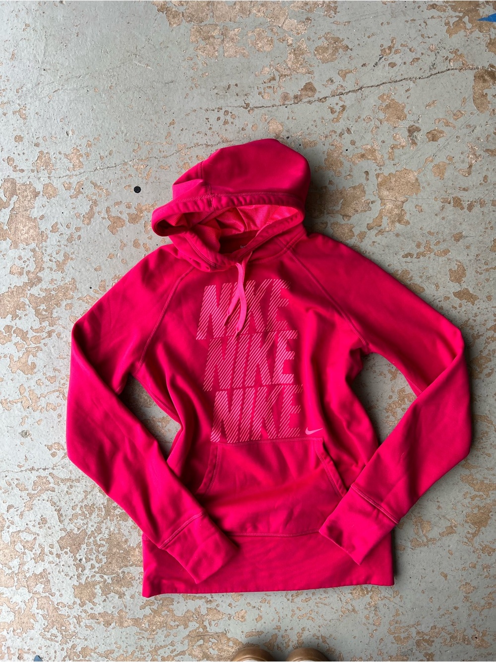 Nike Women's Small Bright Fuchsia Pullover Hoodie